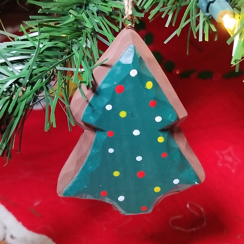 Christmas Tree Ornament that looks like an Iced Sugar Cookie
